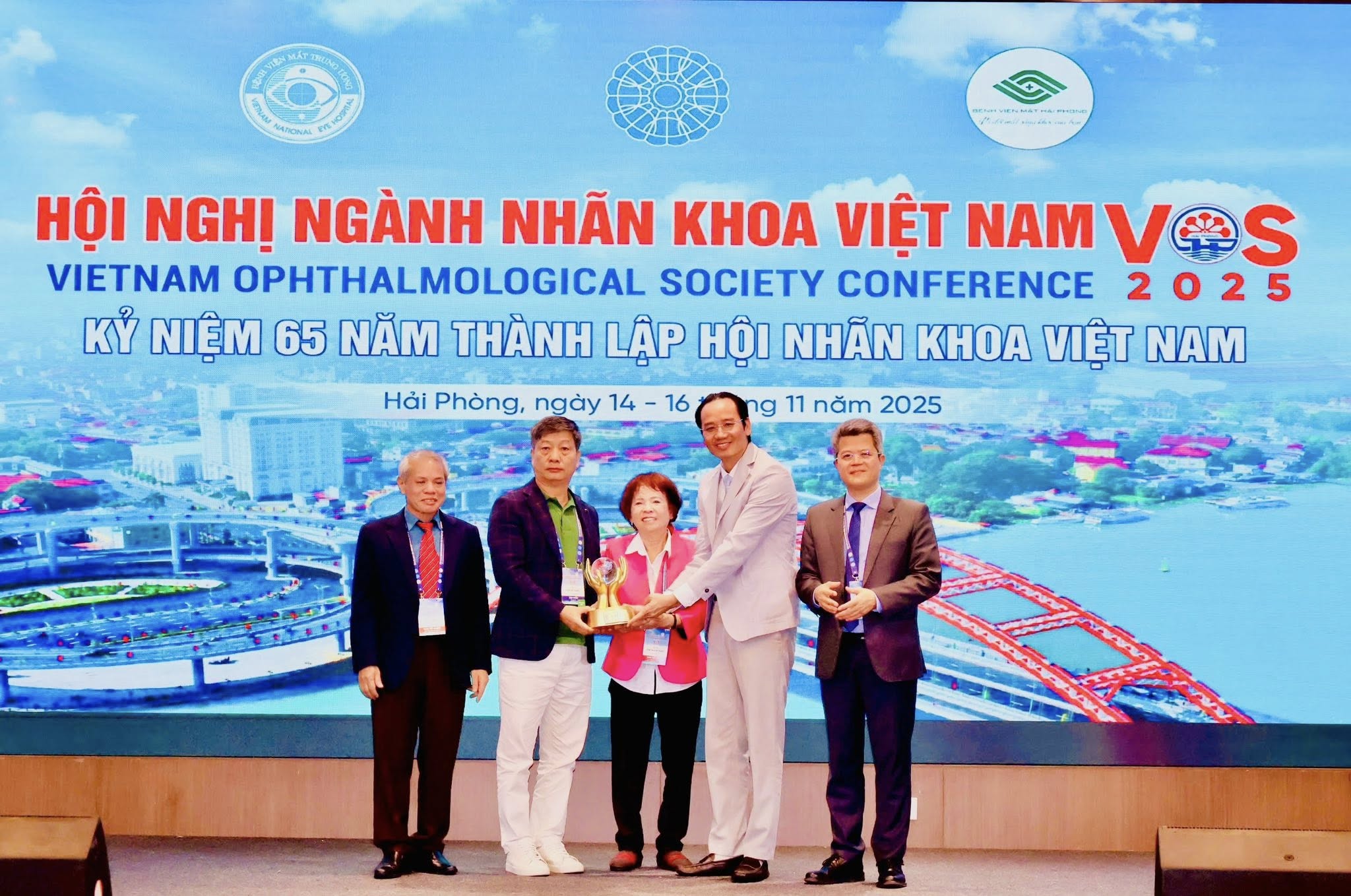 HỘI NGHỊ NHÃN KHOA VIỆT NAM VOS 2025 TẠI HẢI PHÒNG KHÉP LẠI THÀNH CÔNG TỐT ĐẸP